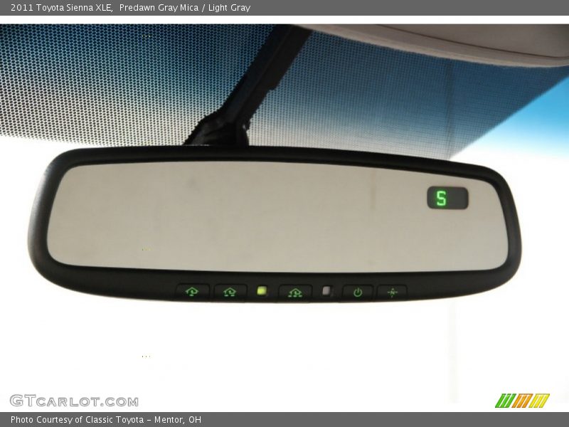 Predawn Gray Mica / Light Gray 2011 Toyota Sienna XLE
