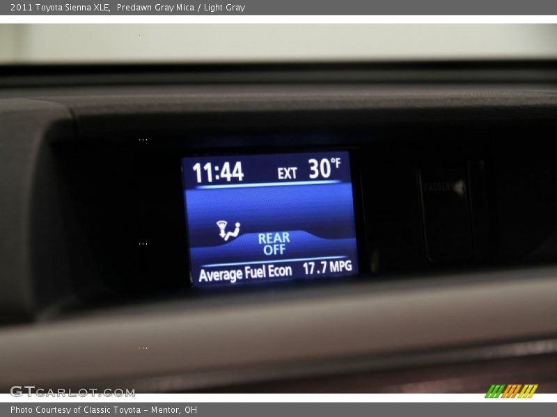 Predawn Gray Mica / Light Gray 2011 Toyota Sienna XLE