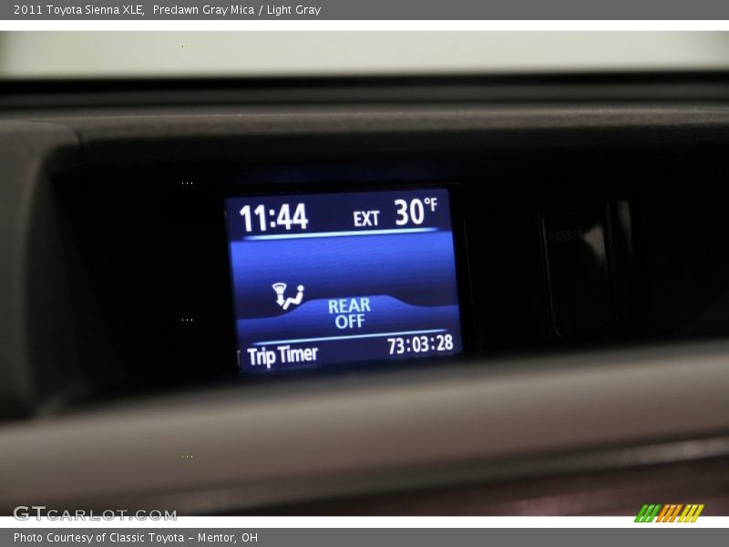 Predawn Gray Mica / Light Gray 2011 Toyota Sienna XLE