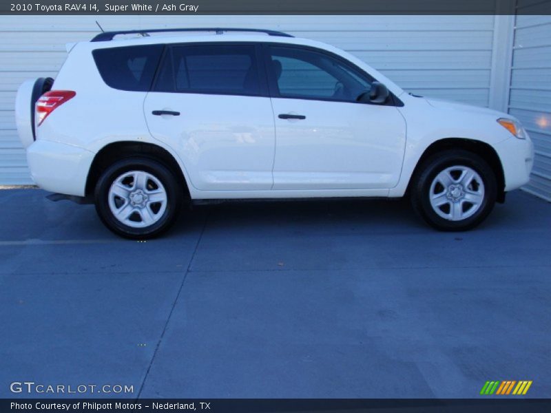 Super White / Ash Gray 2010 Toyota RAV4 I4