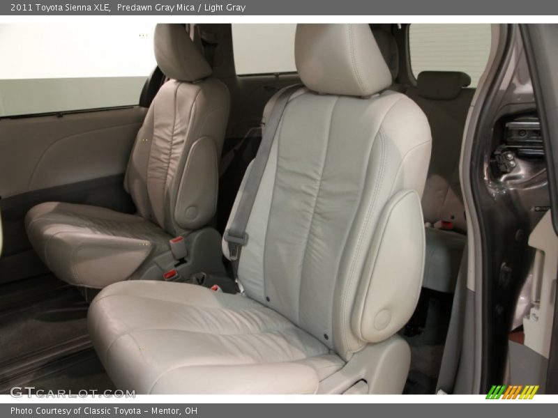 Predawn Gray Mica / Light Gray 2011 Toyota Sienna XLE
