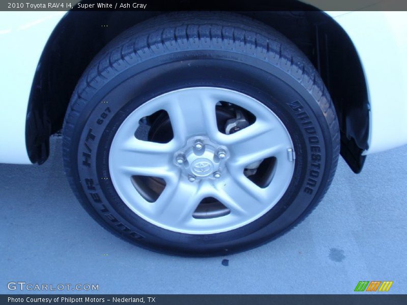 Super White / Ash Gray 2010 Toyota RAV4 I4