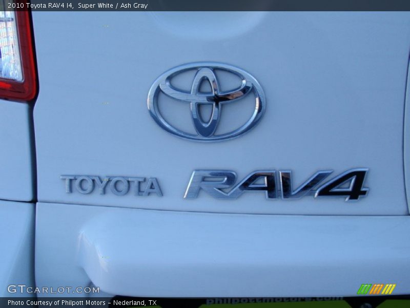 Super White / Ash Gray 2010 Toyota RAV4 I4
