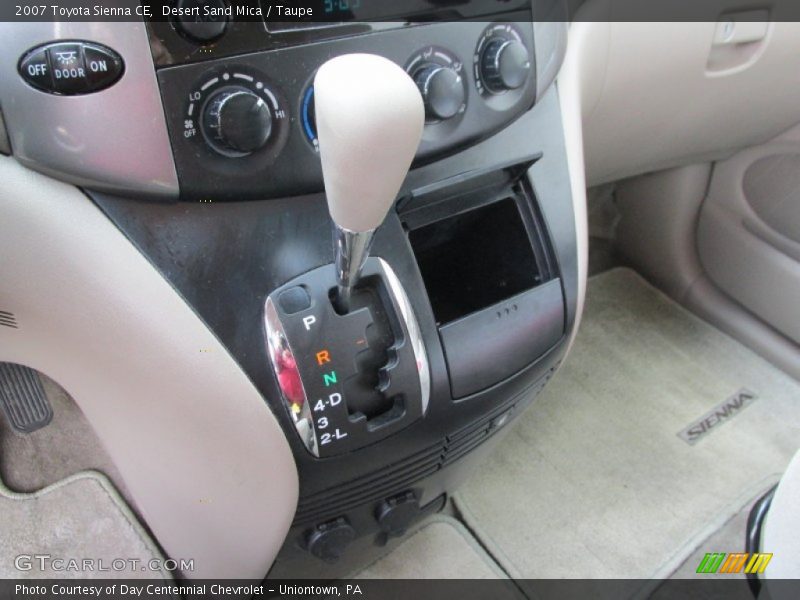 Desert Sand Mica / Taupe 2007 Toyota Sienna CE