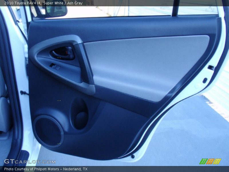 Super White / Ash Gray 2010 Toyota RAV4 I4