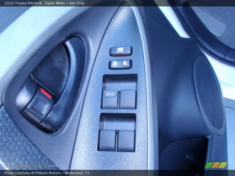 Super White / Ash Gray 2010 Toyota RAV4 I4