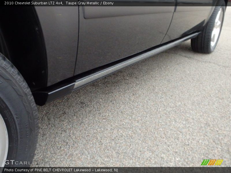 Taupe Gray Metallic / Ebony 2010 Chevrolet Suburban LTZ 4x4