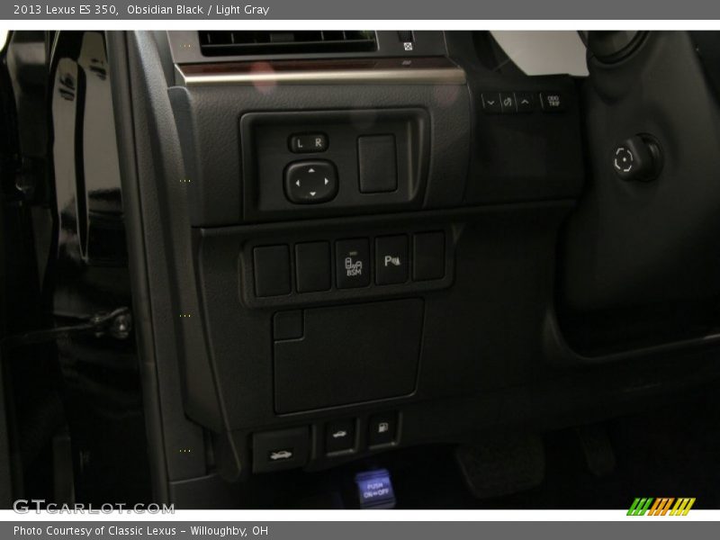 Obsidian Black / Light Gray 2013 Lexus ES 350