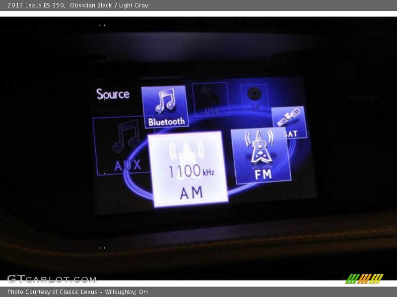 Obsidian Black / Light Gray 2013 Lexus ES 350