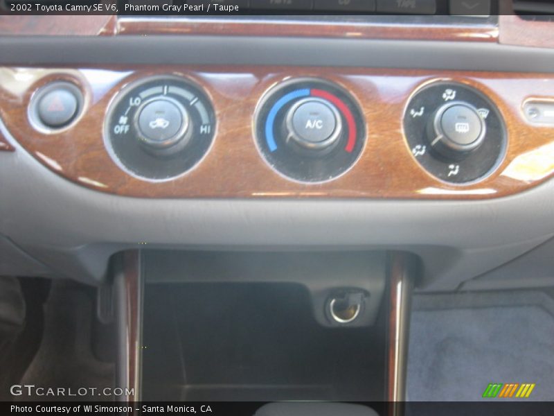 Phantom Gray Pearl / Taupe 2002 Toyota Camry SE V6