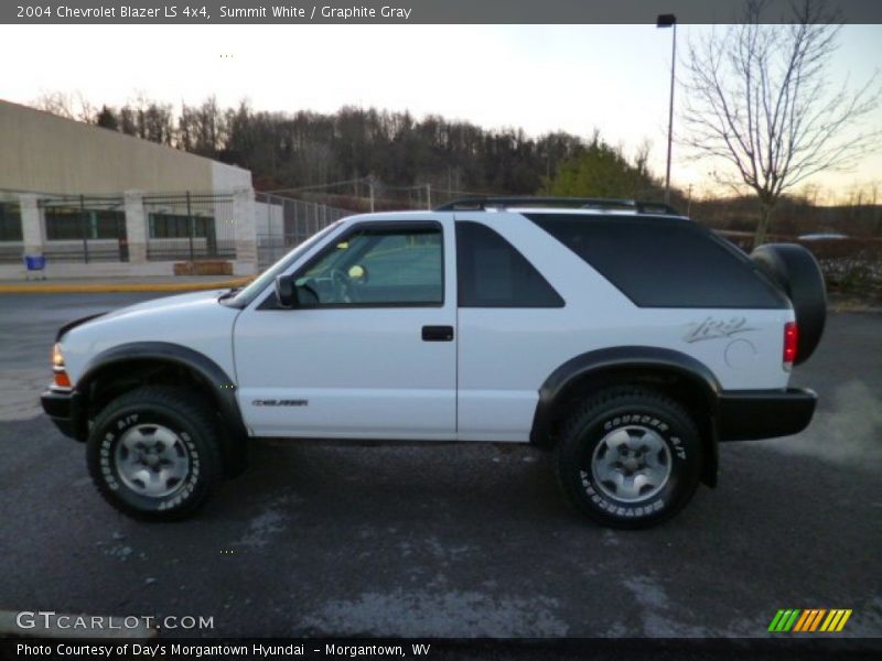 Summit White / Graphite Gray 2004 Chevrolet Blazer LS 4x4