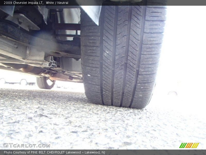 White / Neutral 2009 Chevrolet Impala LT