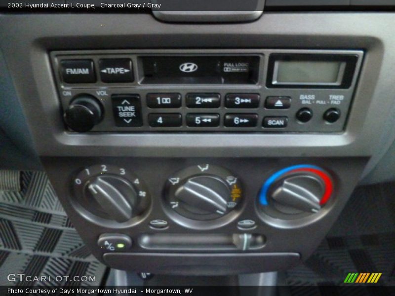 Controls of 2002 Accent L Coupe