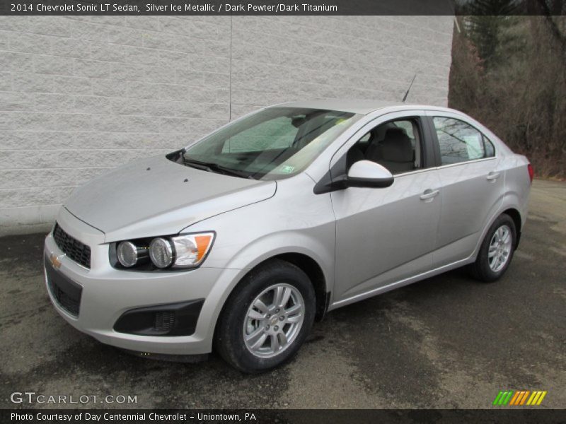 Front 3/4 View of 2014 Sonic LT Sedan