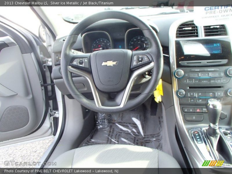 Silver Ice Metallic / Jet Black/Titanium 2013 Chevrolet Malibu LS