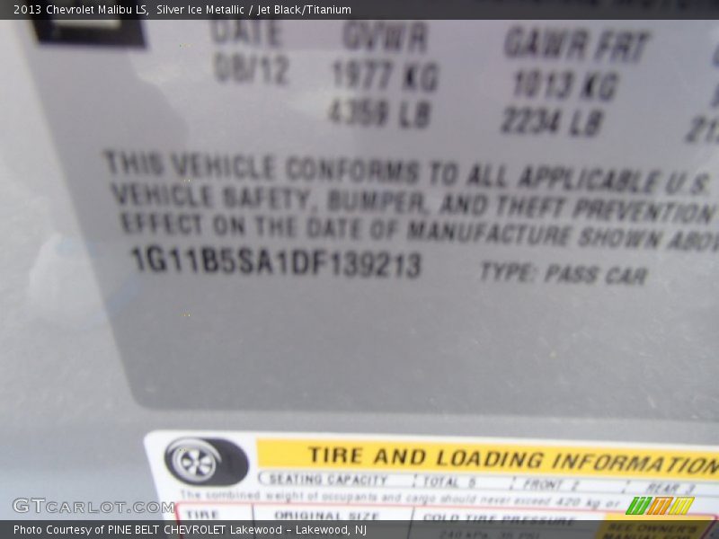 Silver Ice Metallic / Jet Black/Titanium 2013 Chevrolet Malibu LS