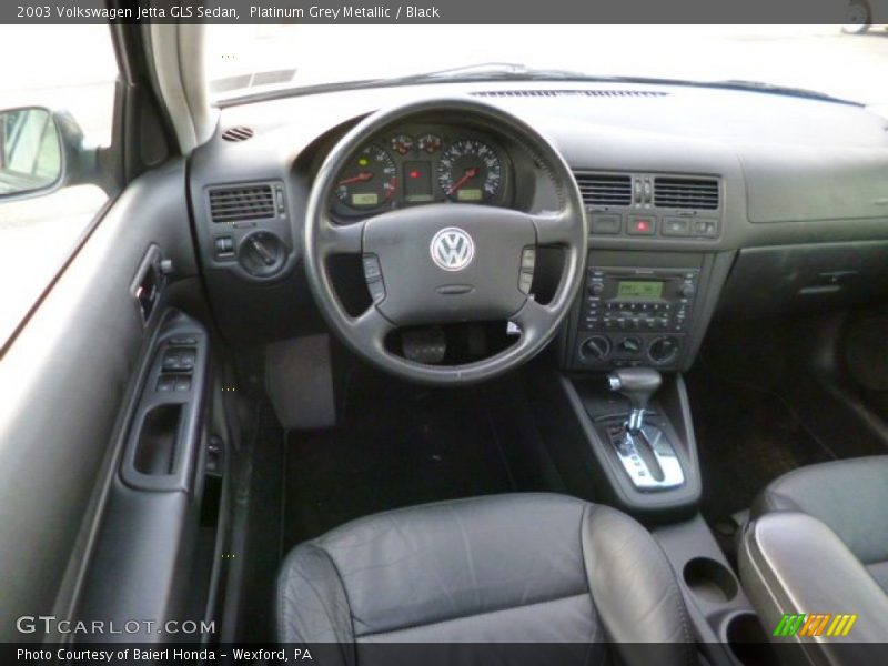 Platinum Grey Metallic / Black 2003 Volkswagen Jetta GLS Sedan