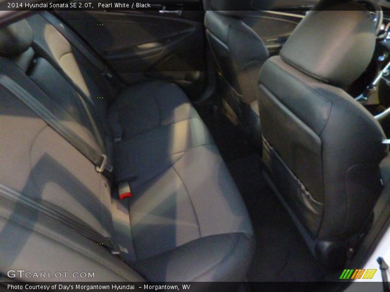 Pearl White / Black 2014 Hyundai Sonata SE 2.0T