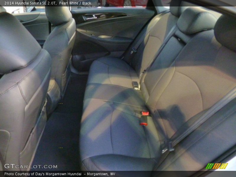 Pearl White / Black 2014 Hyundai Sonata SE 2.0T