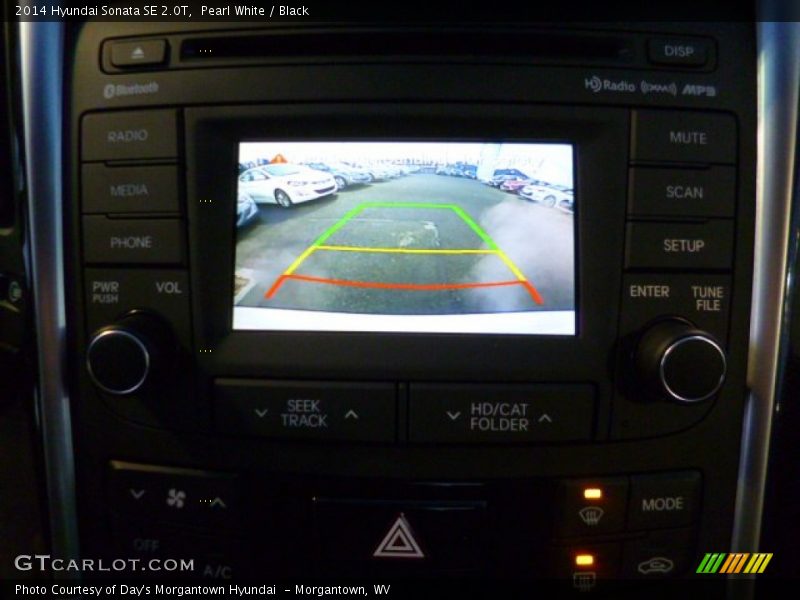 Pearl White / Black 2014 Hyundai Sonata SE 2.0T
