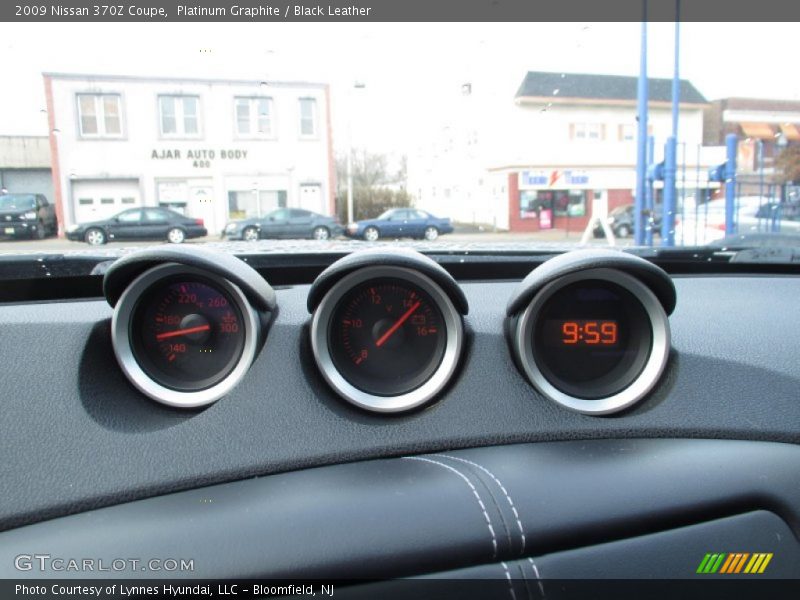 Platinum Graphite / Black Leather 2009 Nissan 370Z Coupe
