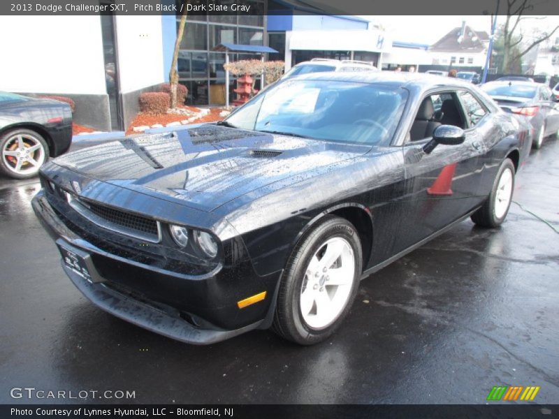 Pitch Black / Dark Slate Gray 2013 Dodge Challenger SXT
