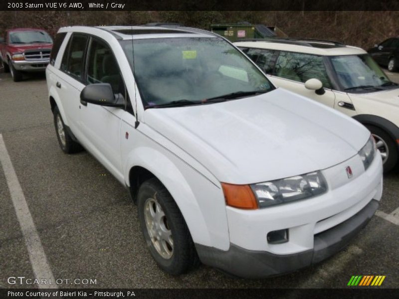 White / Gray 2003 Saturn VUE V6 AWD