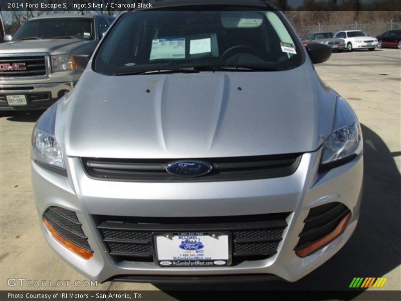 Ingot Silver / Charcoal Black 2014 Ford Escape S