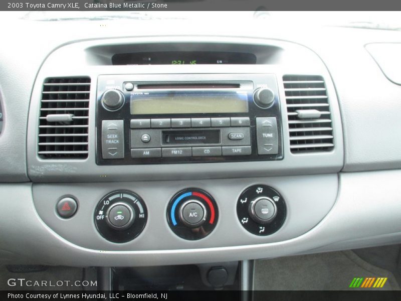 Catalina Blue Metallic / Stone 2003 Toyota Camry XLE
