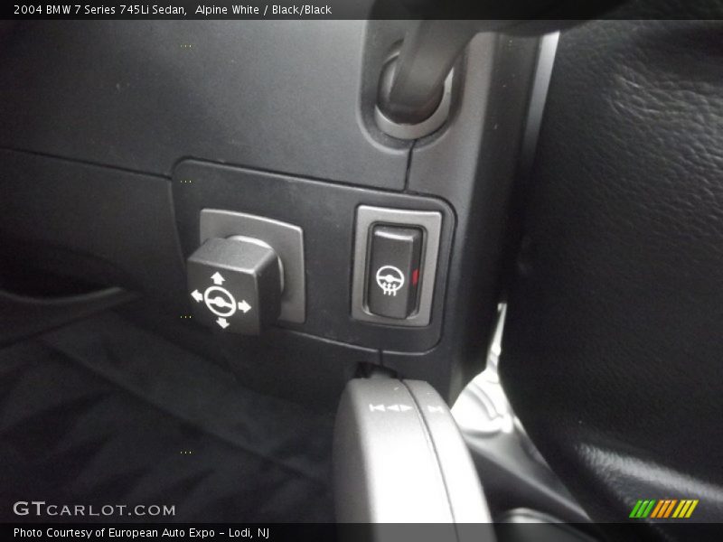 Alpine White / Black/Black 2004 BMW 7 Series 745Li Sedan