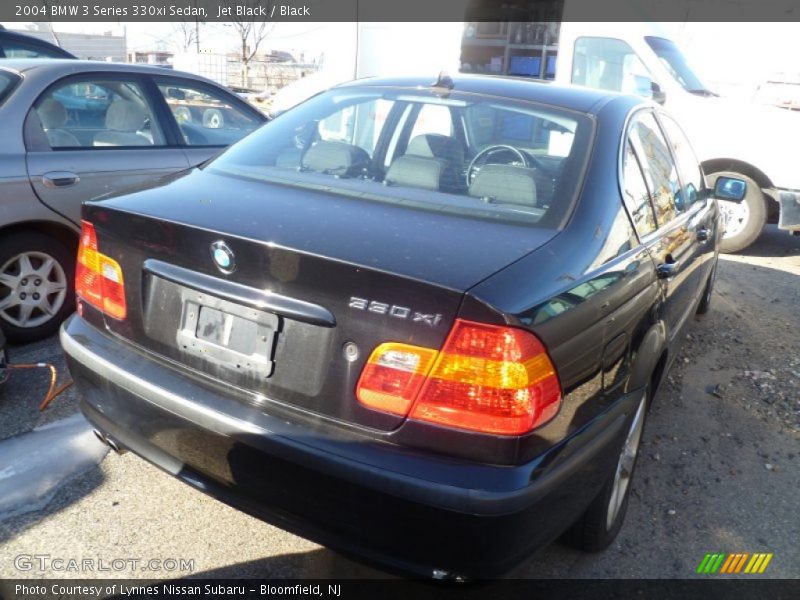 Jet Black / Black 2004 BMW 3 Series 330xi Sedan