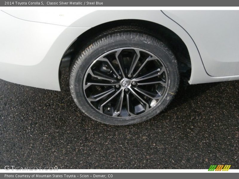 Classic Silver Metallic / Steel Blue 2014 Toyota Corolla S