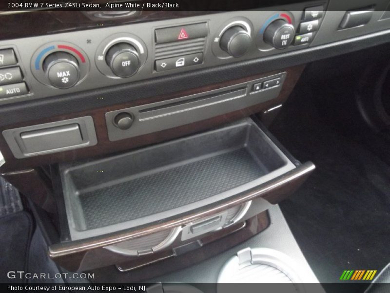 Alpine White / Black/Black 2004 BMW 7 Series 745Li Sedan
