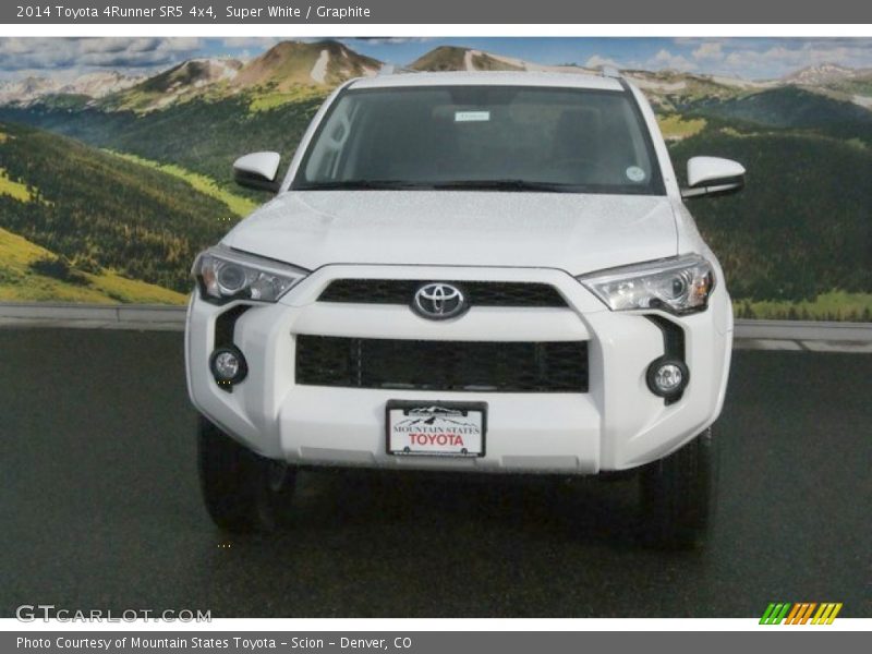 Super White / Graphite 2014 Toyota 4Runner SR5 4x4