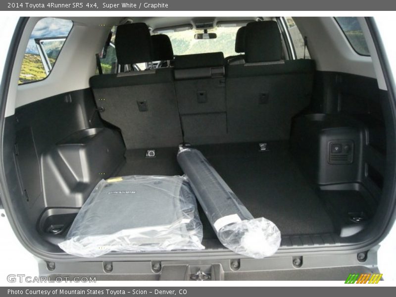 Super White / Graphite 2014 Toyota 4Runner SR5 4x4