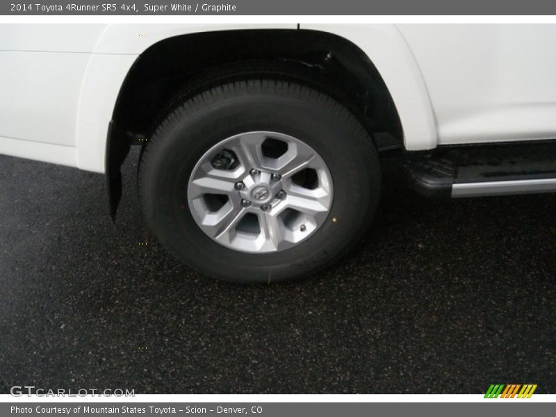 Super White / Graphite 2014 Toyota 4Runner SR5 4x4