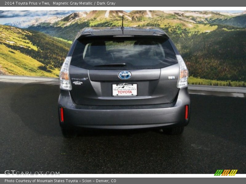 Magnetic Gray Metallic / Dark Gray 2014 Toyota Prius v Two