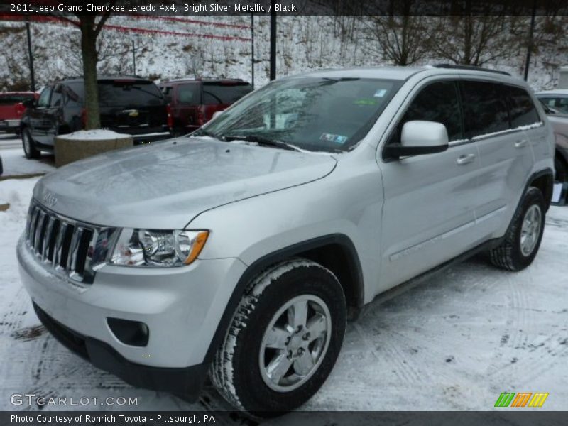 Bright Silver Metallic / Black 2011 Jeep Grand Cherokee Laredo 4x4