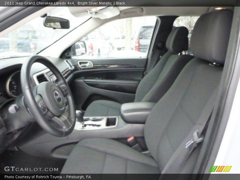Bright Silver Metallic / Black 2011 Jeep Grand Cherokee Laredo 4x4