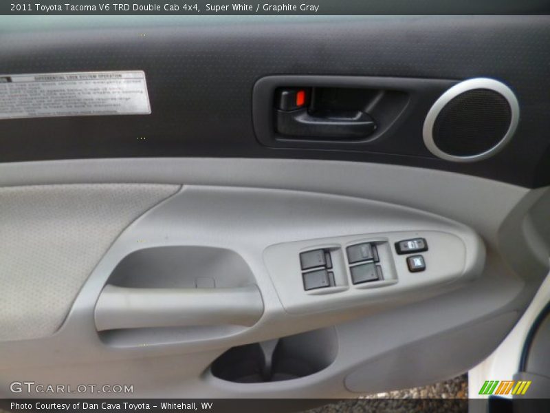 Super White / Graphite Gray 2011 Toyota Tacoma V6 TRD Double Cab 4x4