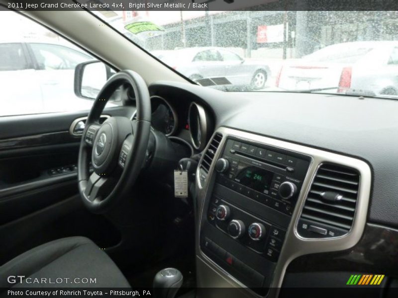 Bright Silver Metallic / Black 2011 Jeep Grand Cherokee Laredo 4x4