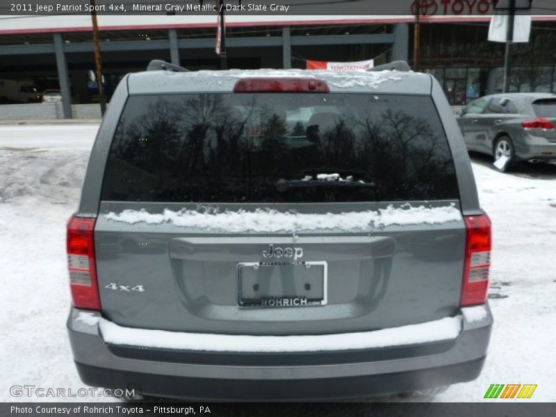 Mineral Gray Metallic / Dark Slate Gray 2011 Jeep Patriot Sport 4x4