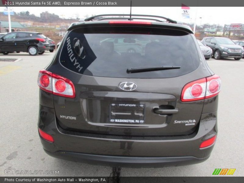 Espresso Brown / Cocoa Black 2011 Hyundai Santa Fe SE AWD