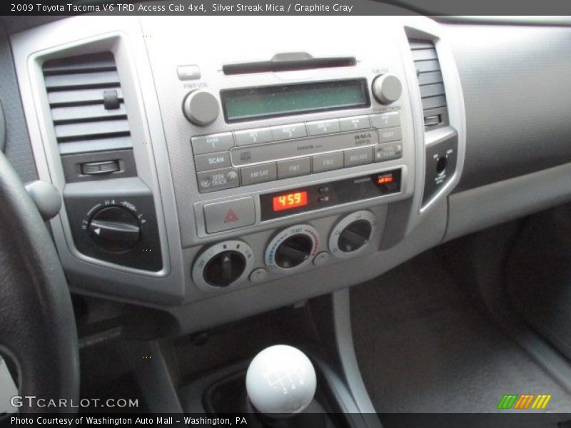 Silver Streak Mica / Graphite Gray 2009 Toyota Tacoma V6 TRD Access Cab 4x4