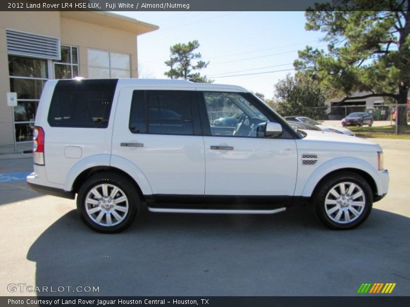 Fuji White / Almond/Nutmeg 2012 Land Rover LR4 HSE LUX