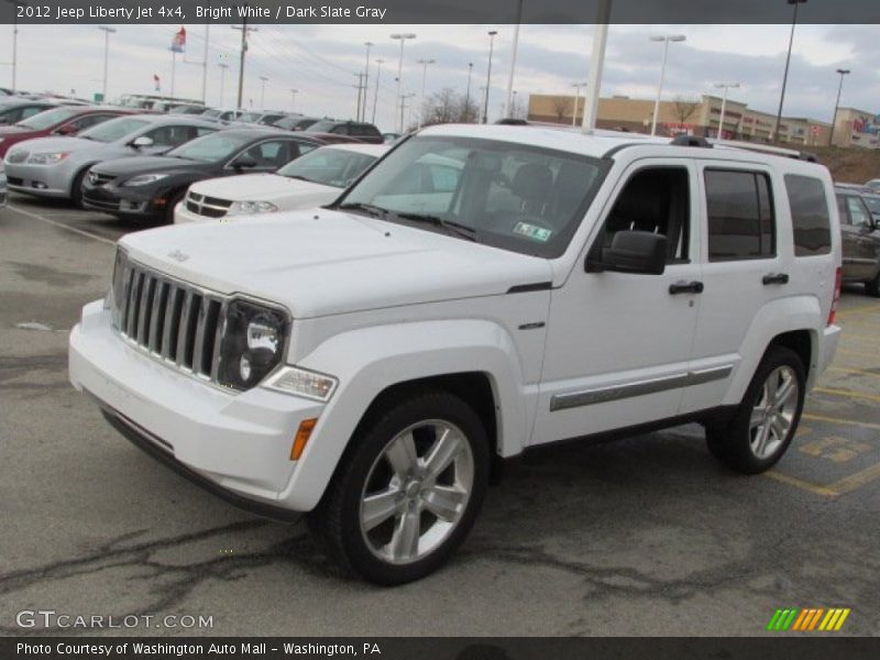Bright White / Dark Slate Gray 2012 Jeep Liberty Jet 4x4