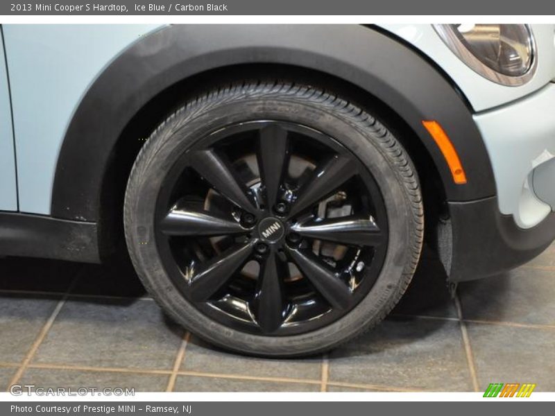 Ice Blue / Carbon Black 2013 Mini Cooper S Hardtop