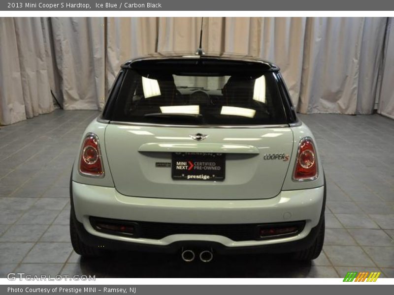 Ice Blue / Carbon Black 2013 Mini Cooper S Hardtop