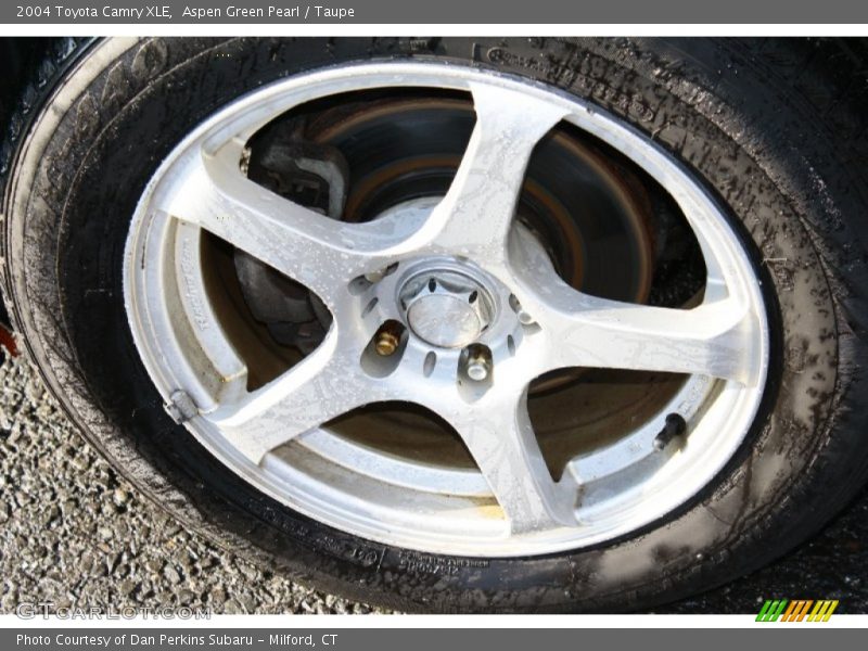 Aspen Green Pearl / Taupe 2004 Toyota Camry XLE