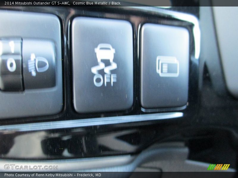 Cosmic Blue Metallic / Black 2014 Mitsubishi Outlander GT S-AWC